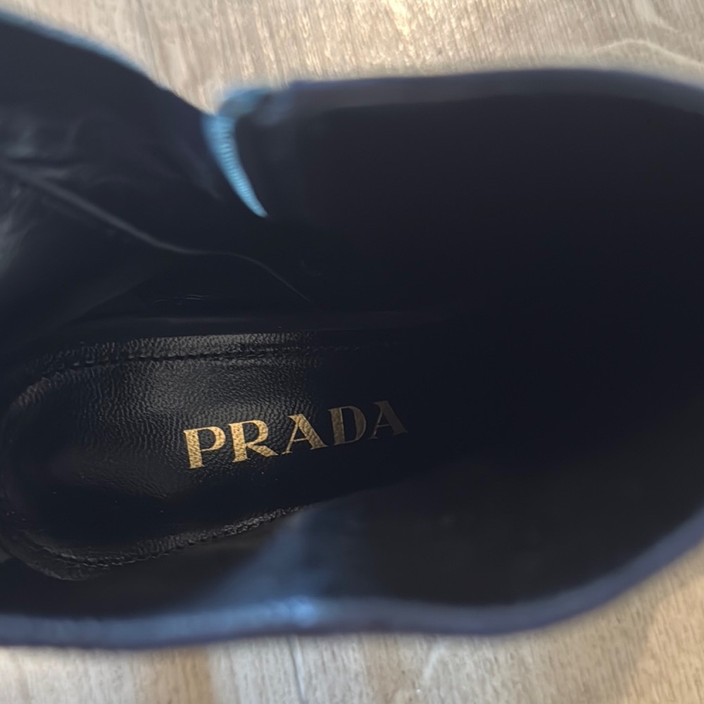 Elegant Navy Women's Ankle Boots - Picture 3 of 8